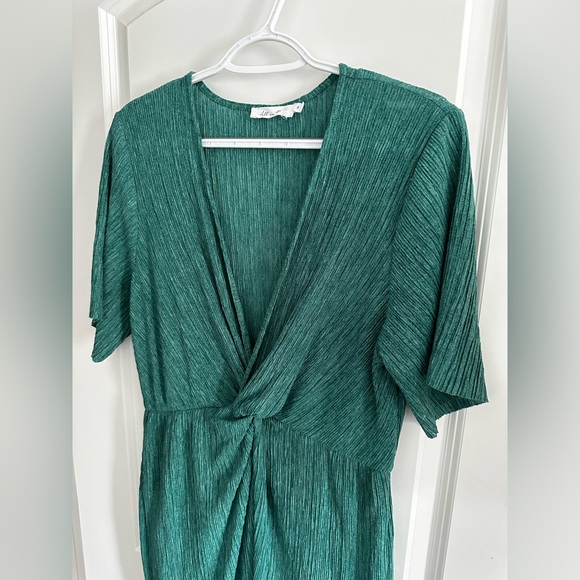 Long V-neck dress - Picture 3 of 3